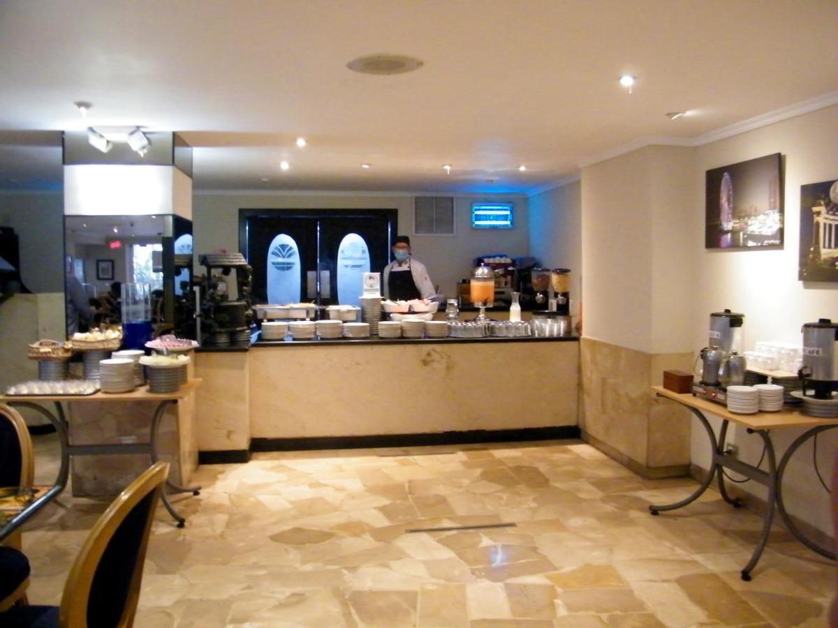 Hotel Ramada Guayaquil Esterno foto